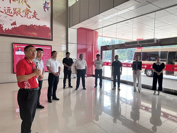  兰州经济技术开发区来我区对接考察