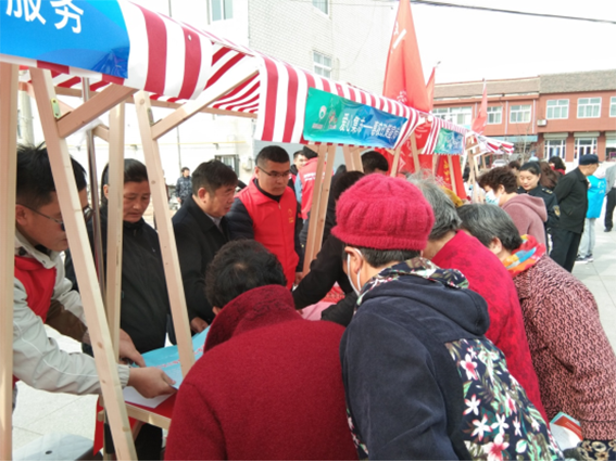 区农业科技志愿服务队积极依托175.png